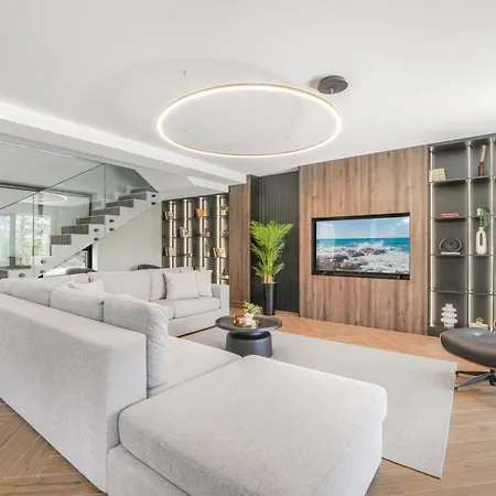 Riverfront Villa Bajina Basta